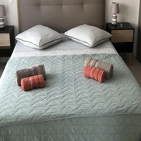 Astragale T3 Apartment *